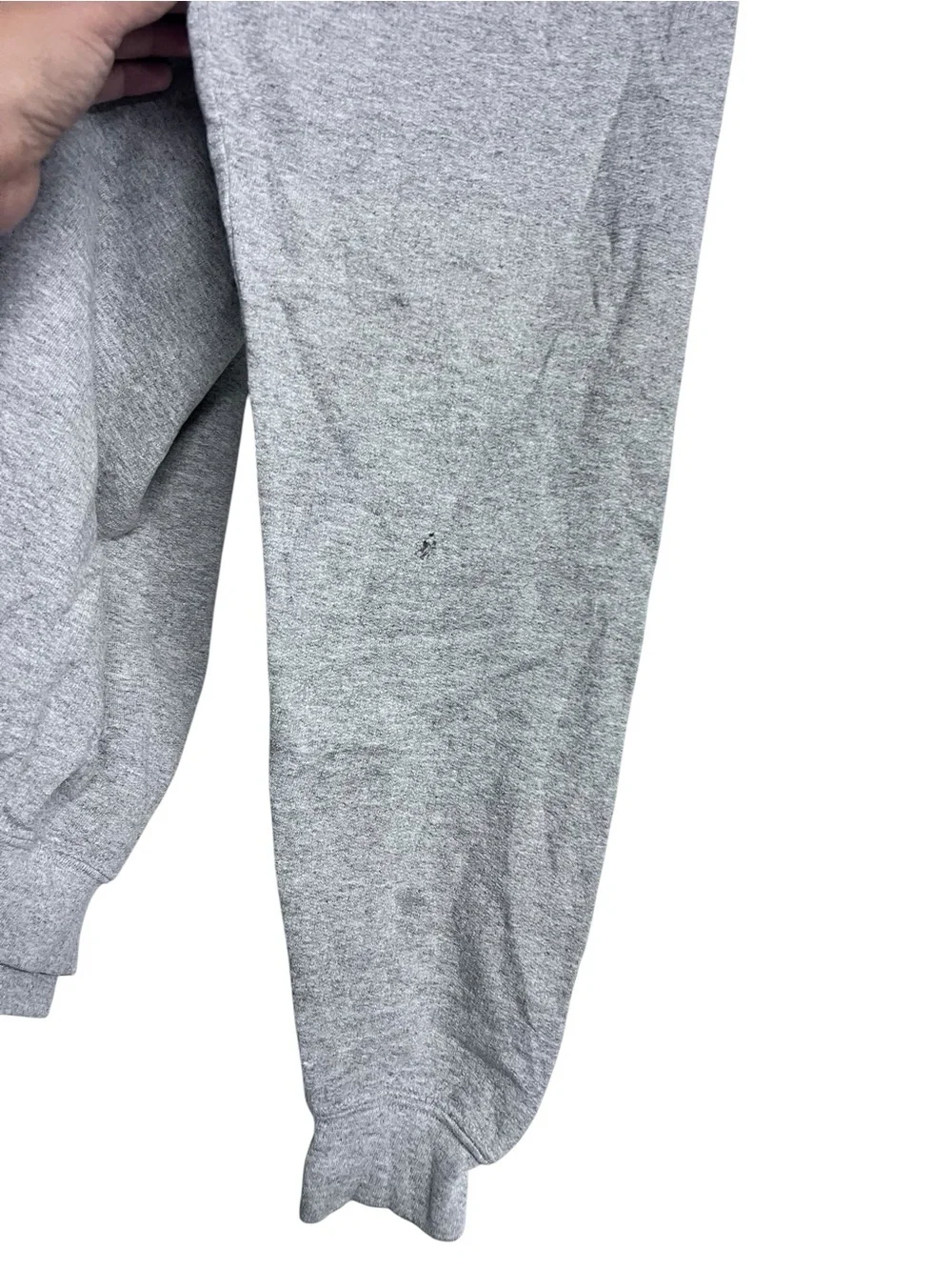 Vintage Youth Sixflags Great Adventure Grey Looney Tunes Crewneck Sweatshirt